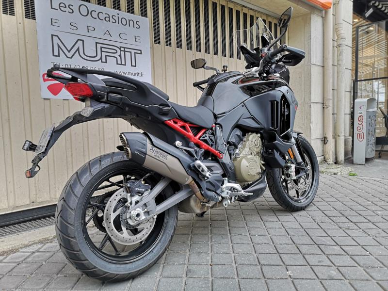 DUCATI MULTISTRADA V4 S RADAR AKRAPOVIC 