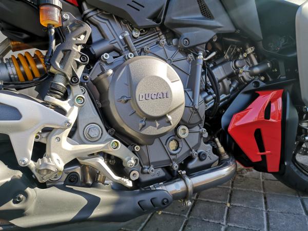 DUCATI STREETFIGHTER V2 S TERMIGNONI