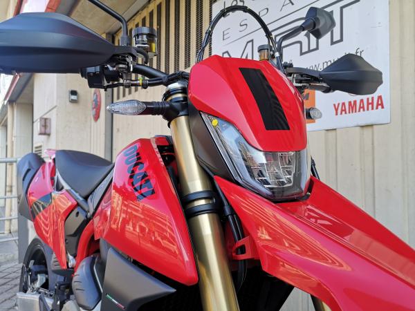 DUCATI HYPERMOTARD 698 