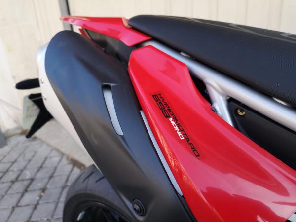 DUCATI HYPERMOTARD 698 