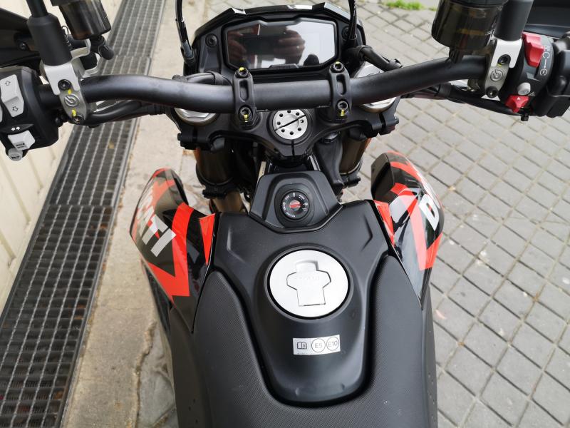 DUCATI HYPERMOTARD 698 RVE 