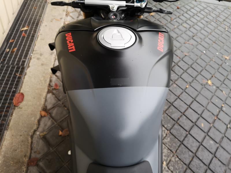 DUCATI STREETFIGHTER V4S