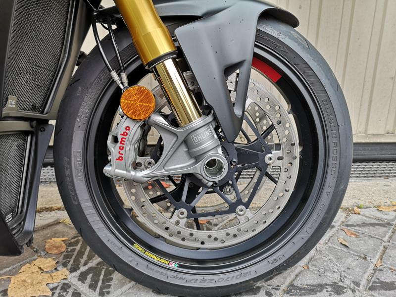 DUCATI STREETFIGHTER V4S