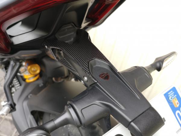 DUCATI STREETFIGHTER V4S