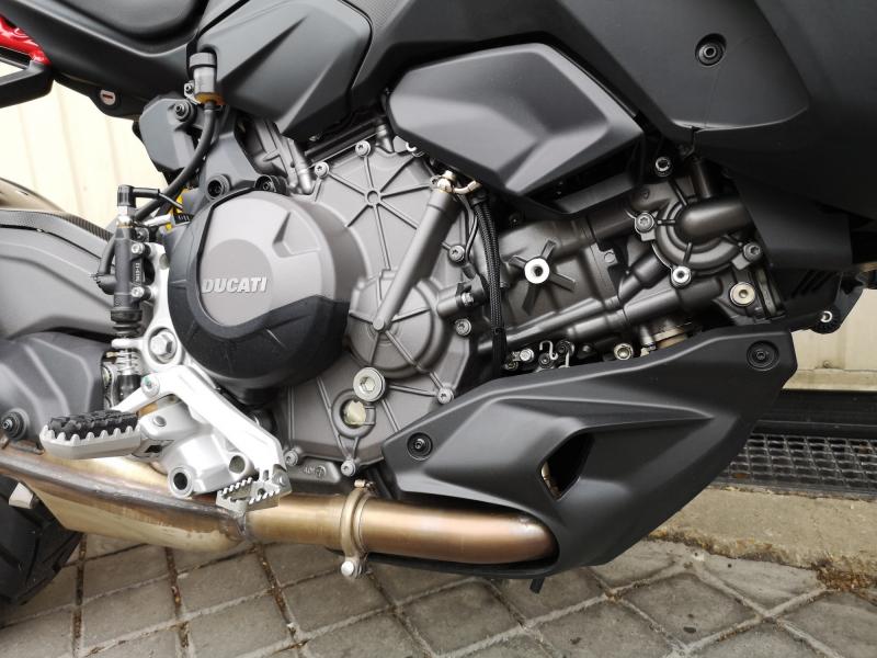 DUCATI MULTISTRADA V2S FULL TERMIGNONI 