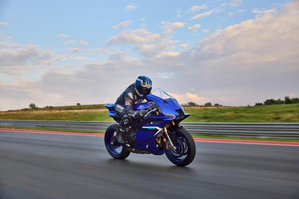 YAMAHA R9 35kw