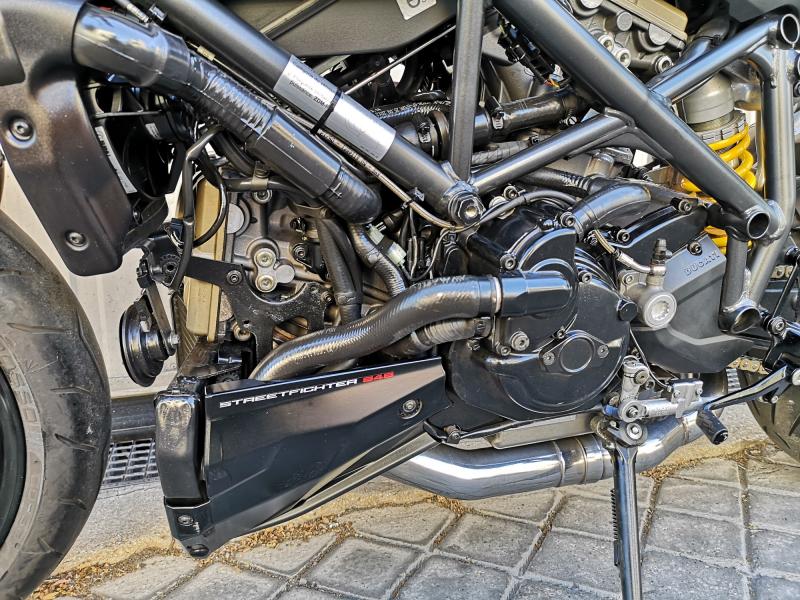DUCATI STREETFIGHTER 848